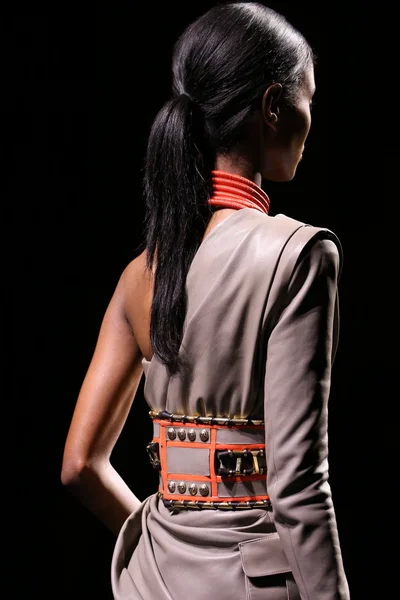 Look 31